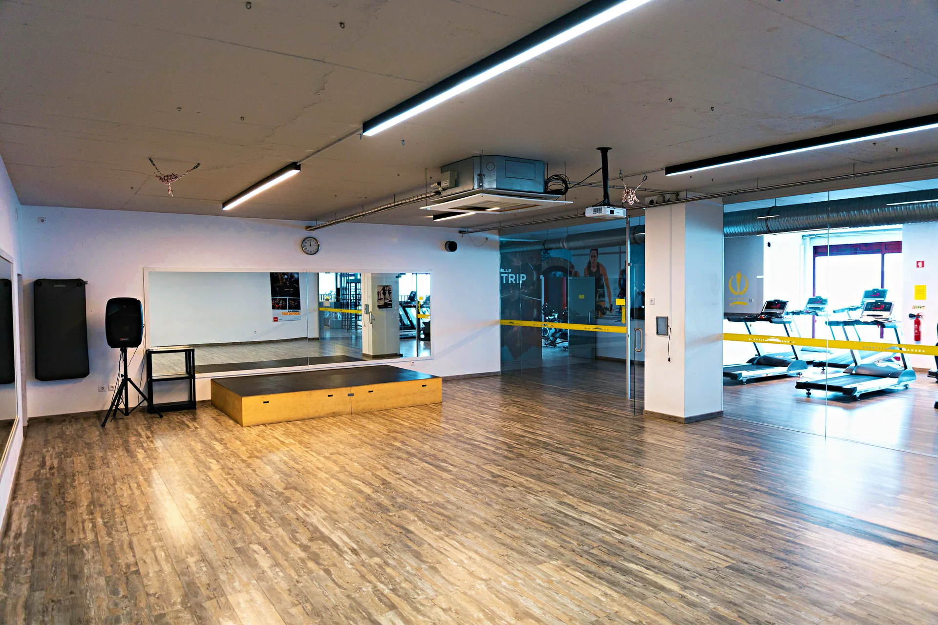Estúdio de aulas do Arena Fitness